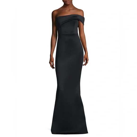 Black Halo Off Shoulder Gown Black 0